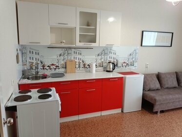 47 м², 1-комнатная квартира 2 300 ₽ в сутки - изображение 37