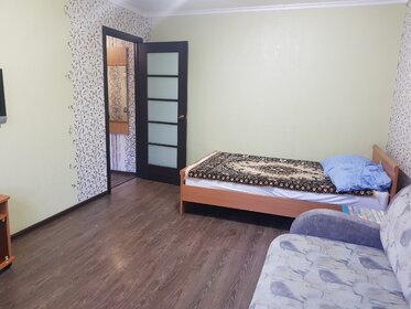 30 м², 1-комнатная квартира 1 700 ₽ в сутки - изображение 10