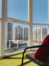 42 м², 1-комнатная квартира 2 500 ₽ в сутки - изображение 37