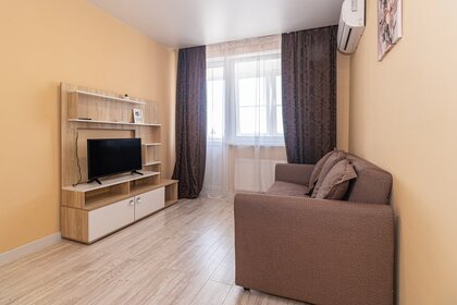 33 м², 1-комнатная квартира 1 450 ₽ в сутки - изображение 105