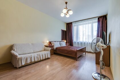 80 м², 2-комнатная квартира 5 500 ₽ в сутки - изображение 108