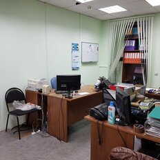 3,7 м², юридический адрес - изображение 1