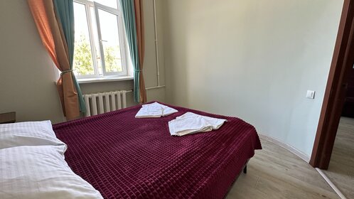 43 м², 2-комнатная квартира 2 600 ₽ в сутки - изображение 31