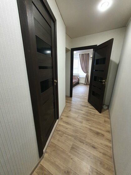 30 м², 1-комнатная квартира 1 500 ₽ в сутки - изображение 1