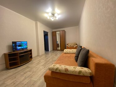 45 м², 1-комнатная квартира 1 600 ₽ в сутки - изображение 54