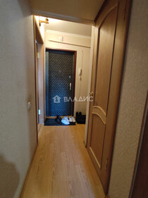 Купить студию или 1-комнатную квартиру эконом класса и с парковкой в Новочеркасске - изображение 25