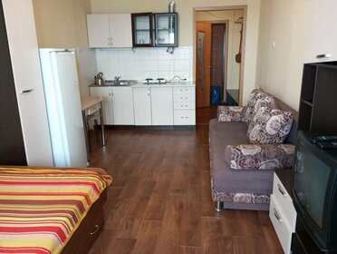 28 м², квартира-студия 1 700 ₽ в сутки - изображение 63