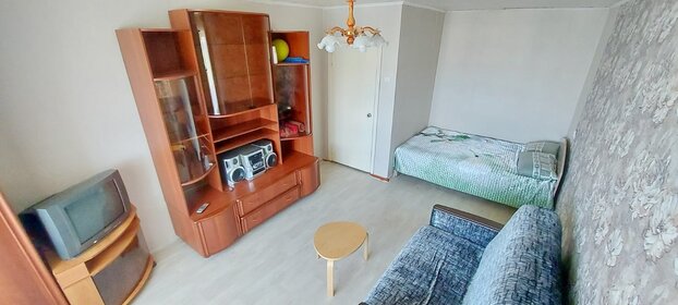49 м², 2-комнатная квартира 1 800 ₽ в сутки - изображение 49