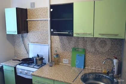 50 м², 1-комнатная квартира 3 400 ₽ в сутки - изображение 35