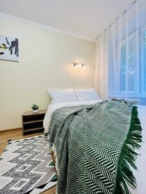 55 м², 3-комнатная квартира 6 790 ₽ в сутки - изображение 73