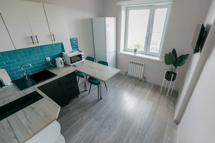 40 м², 1-комнатная квартира 2 500 ₽ в сутки - изображение 56