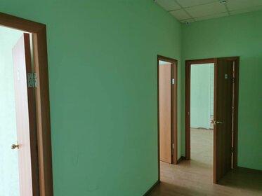 Купить двухкомнатную квартиру с ремонтом в районе Левобережный в Воронеже - изображение 3