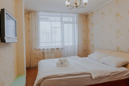 62 м², 2-комнатная квартира 2 700 ₽ в сутки - изображение 48