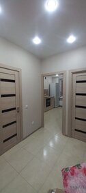 Купить двухкомнатную квартиру без отделки или требует ремонта в Шушарах - изображение 35