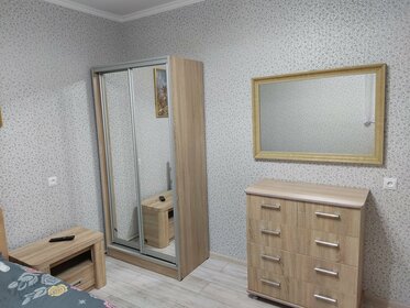 40 м², 1-комнатная квартира 2 200 ₽ в сутки - изображение 52