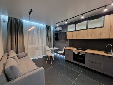 Купить квартиру-студию с дизайнерским ремонтом у метро Санино в Москве и МО - изображение 36
