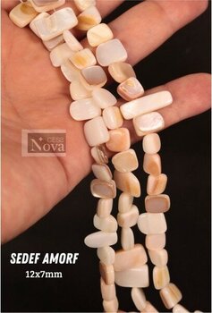 Sedef Doğal Taş Parlak Kırık Beyaz Amorf Kesim 12x7 mm Dizi