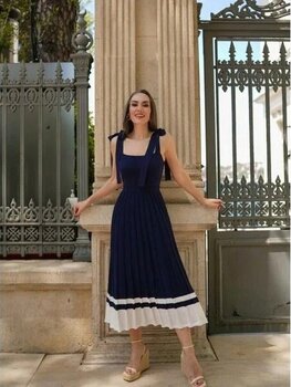 Peraluna Kelly Dress Lacivert Yazlık Midi Boy XL Askılı Elbise