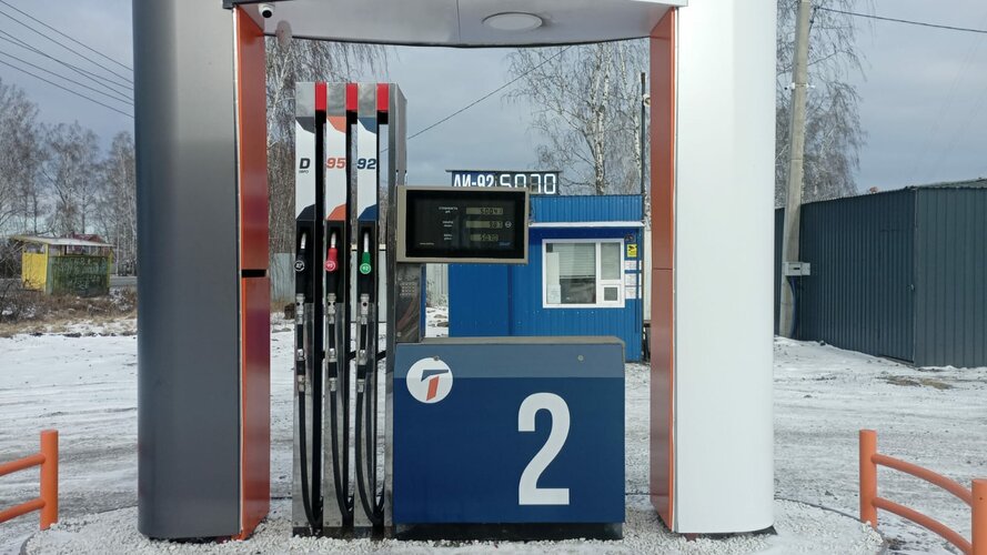 Gas station Topoil, Chelyabinsk Oblast, photo