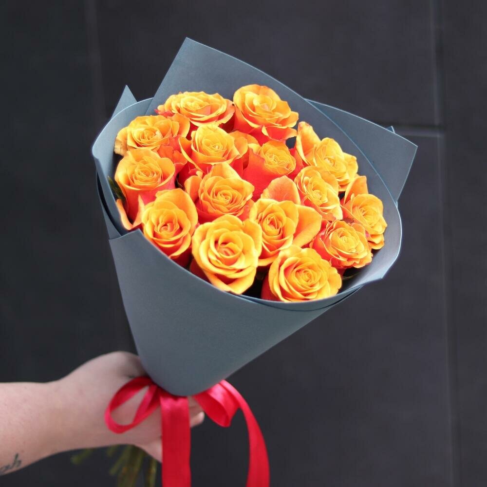 15 ярких роз