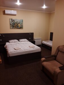 Guest House on Rodnikovaya (Krymsk, Rodnikovaya ulitsa, 9), hotel