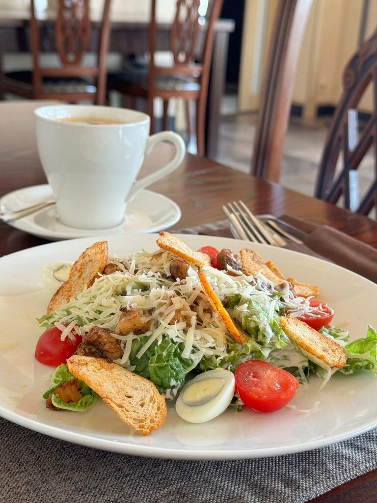 Цезарь с курицей