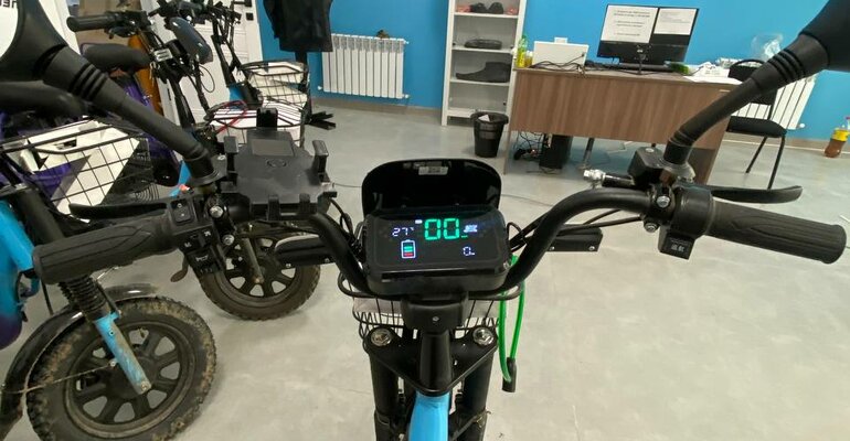 Bike Courier – Picture 1