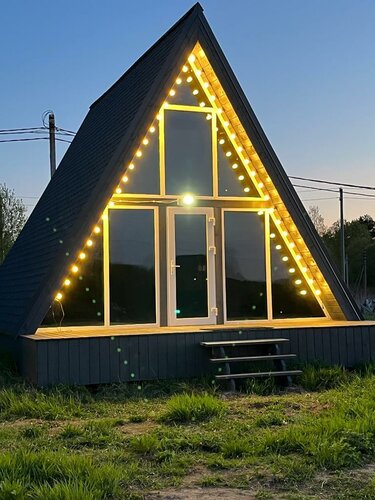 Загородный дом Дзержинский р-н, сельское поселение Угорское, д. Звизжи, Центральная ул., д. 5В в Юхнове