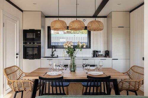 Загородный дом Дом с видом на закат и панорамной баней в Истре