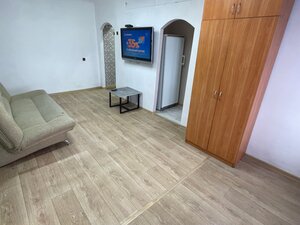 Апартаменты Локомотивная 8