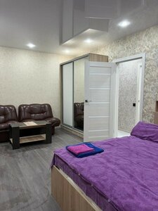 Апартаменты Апартаменты на ул. Бегичева, 23-25