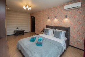 Апартаменты Room Hotel (Рум Хотел) на улице Кирова, 76