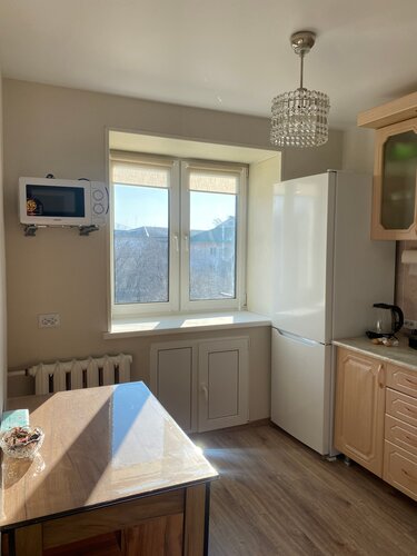 Квартира Однокомнатная квартира в центре в Кавалеровском районе