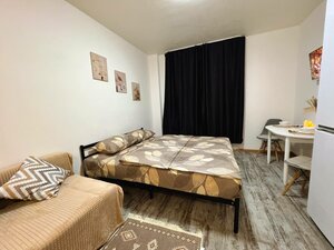 отель Квартира у станции метро Девяткино