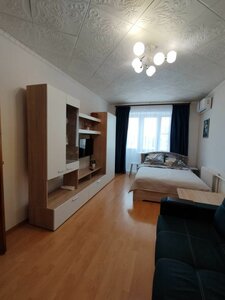 Квартира Титова 142