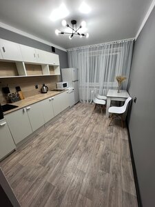 Квартира улица 50 лет Октября, 24к1