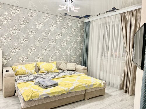 Апартаменты улица Ивана Захарова, 20 в Сургуте