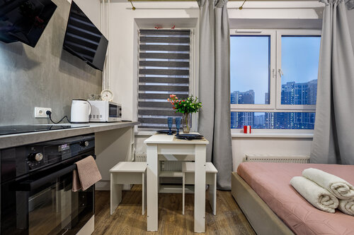 Квартира MaxRealty24 Студия недалеко от метро Сходненская и аэропорта Шереметьево в Путилково