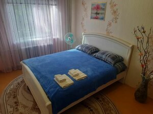 отель 1-й микрорайон, 8