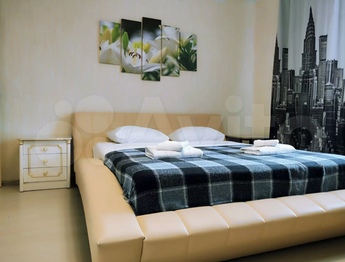 Апартаменты ул. Университетская Набережная, 63 в Челябинске