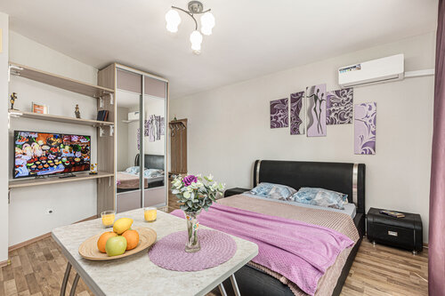 Апартаменты улица Университетская Набережная, 60 в Челябинске