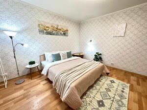 отель 15-й микрорайон, 11