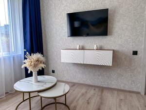 Квартира "Как дома" — Уютная квартира с двуспальной кроватью и круглосуточным заселением на ул. Строителей д.7