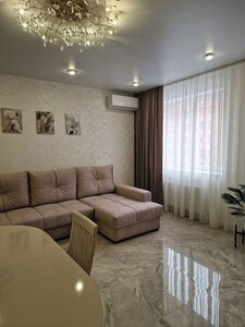 Апартаменты Апартаменты Flatirini на улице Братьев Темировых