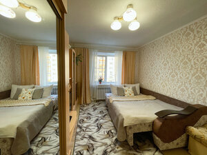 отель 1-к. квартира, пр.Героев 