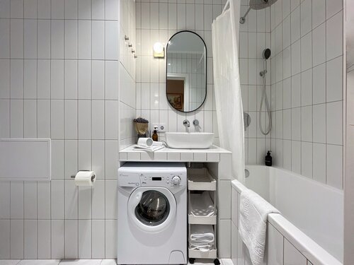 Квартира «N&S NovRent», квартира в историческом центре Великого Новгорода на главной туристической пешеходной улице в Новой Деревне