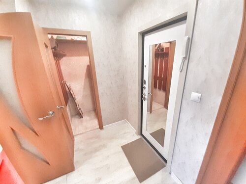 Квартира 40 лет победы 4 в Братском районе