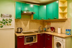 Апартаменты Уютные 1-к апартаменты, рядом поликлиника, Сангородок, кровать+диван