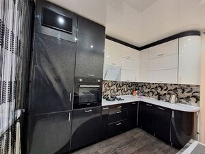 Апартаменты микрорайон Западный, 19