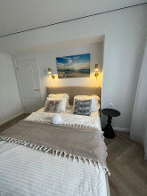 Квартира Квартира с новым ремонтом на первом этаже окна выходят на парковку